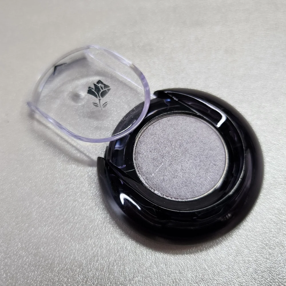 Lancôme Color Design Eyeshadow in Silver Twilight (Shimmer) - Picture 2 of 3